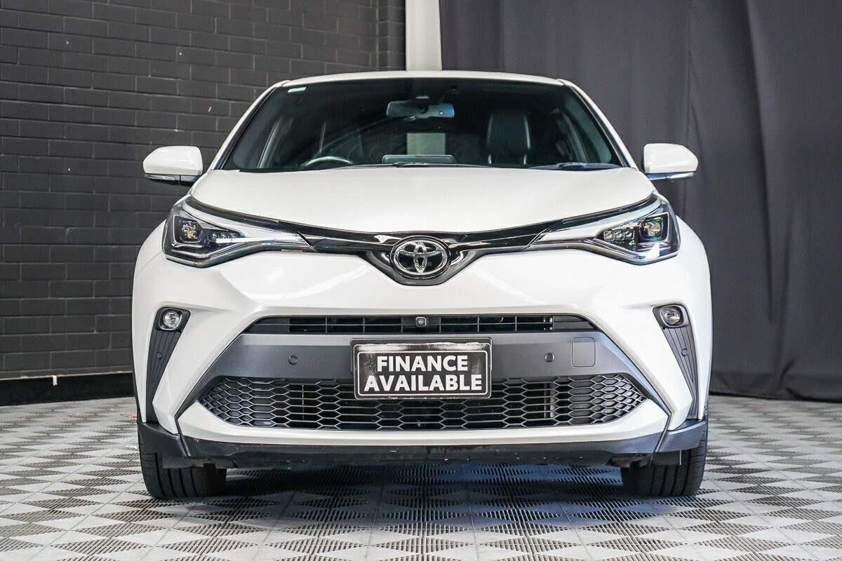Toyota C-hr image 3