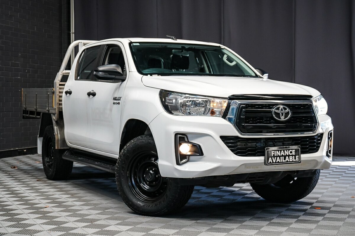 Toyota Hilux image 1