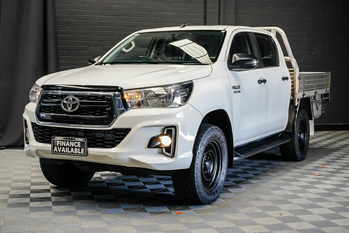 Toyota Hilux image 4