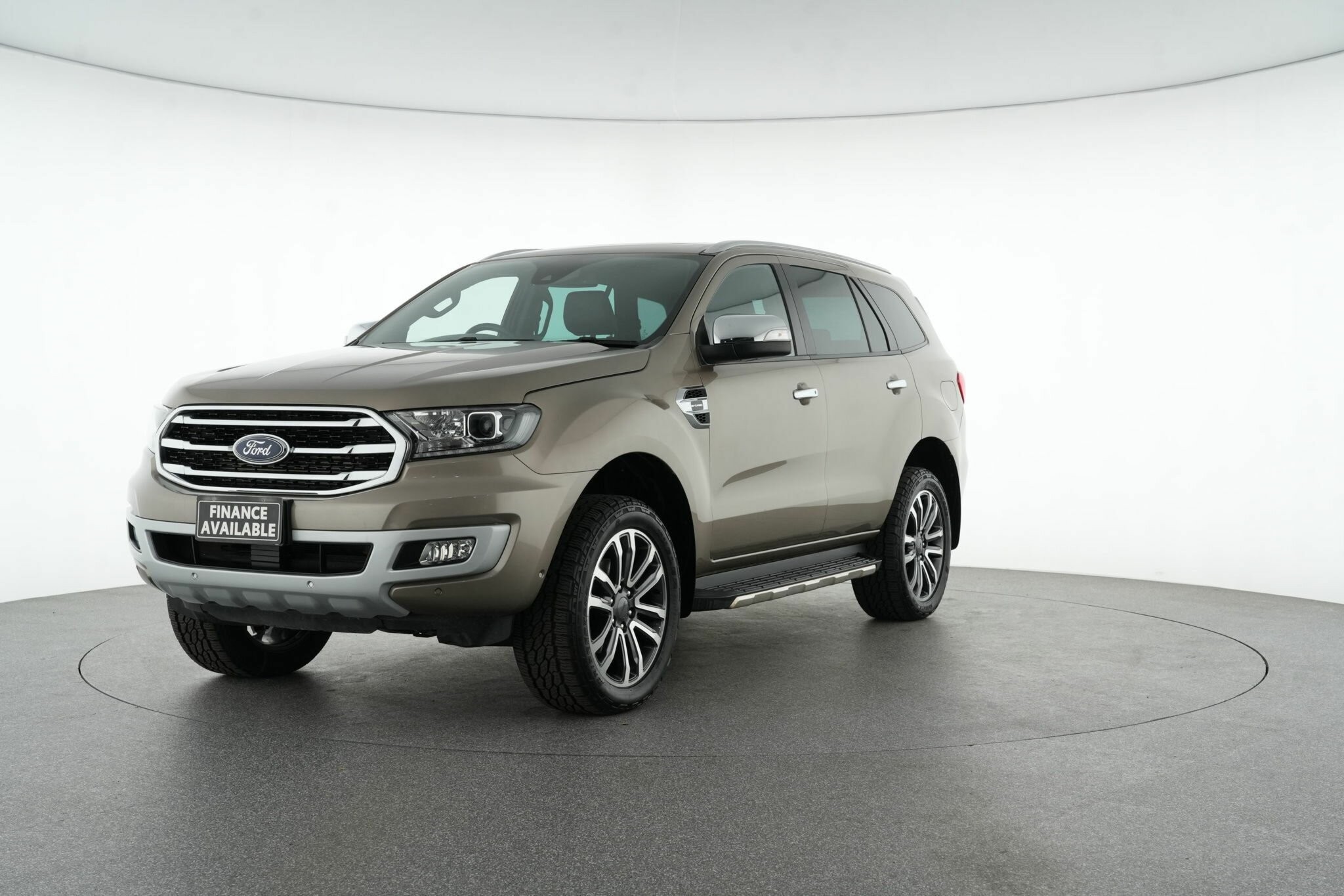 Ford Everest image 4