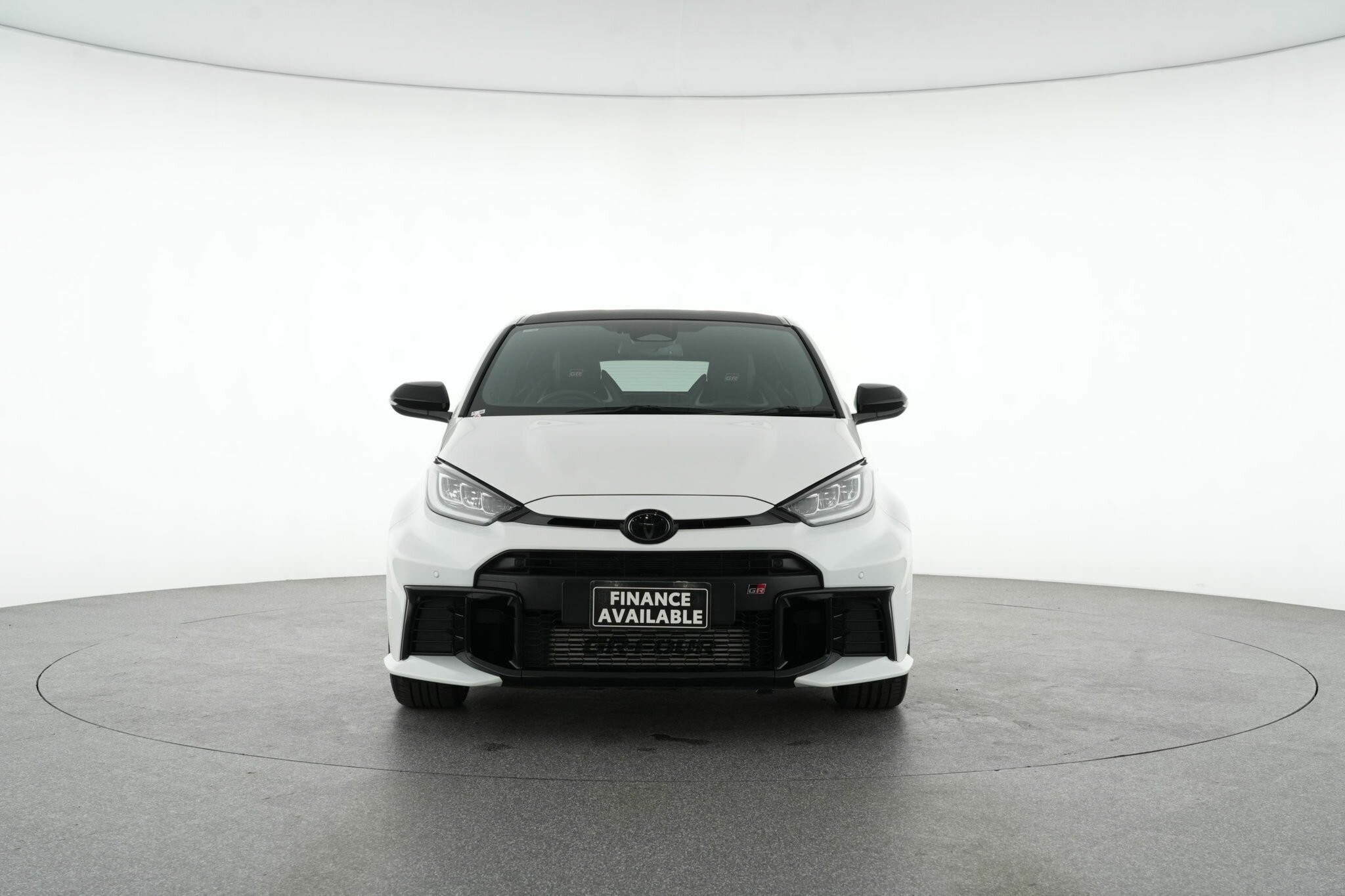 Toyota Yaris image 3