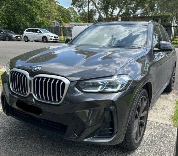 BMW X3 image 2