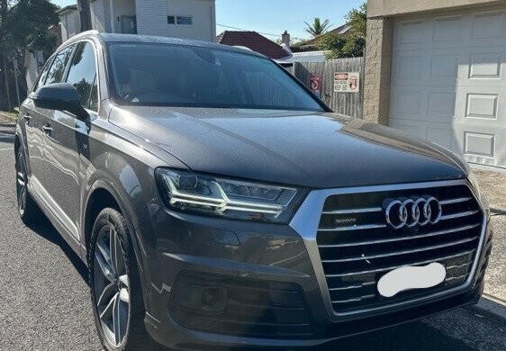 Audi Q7 image 1