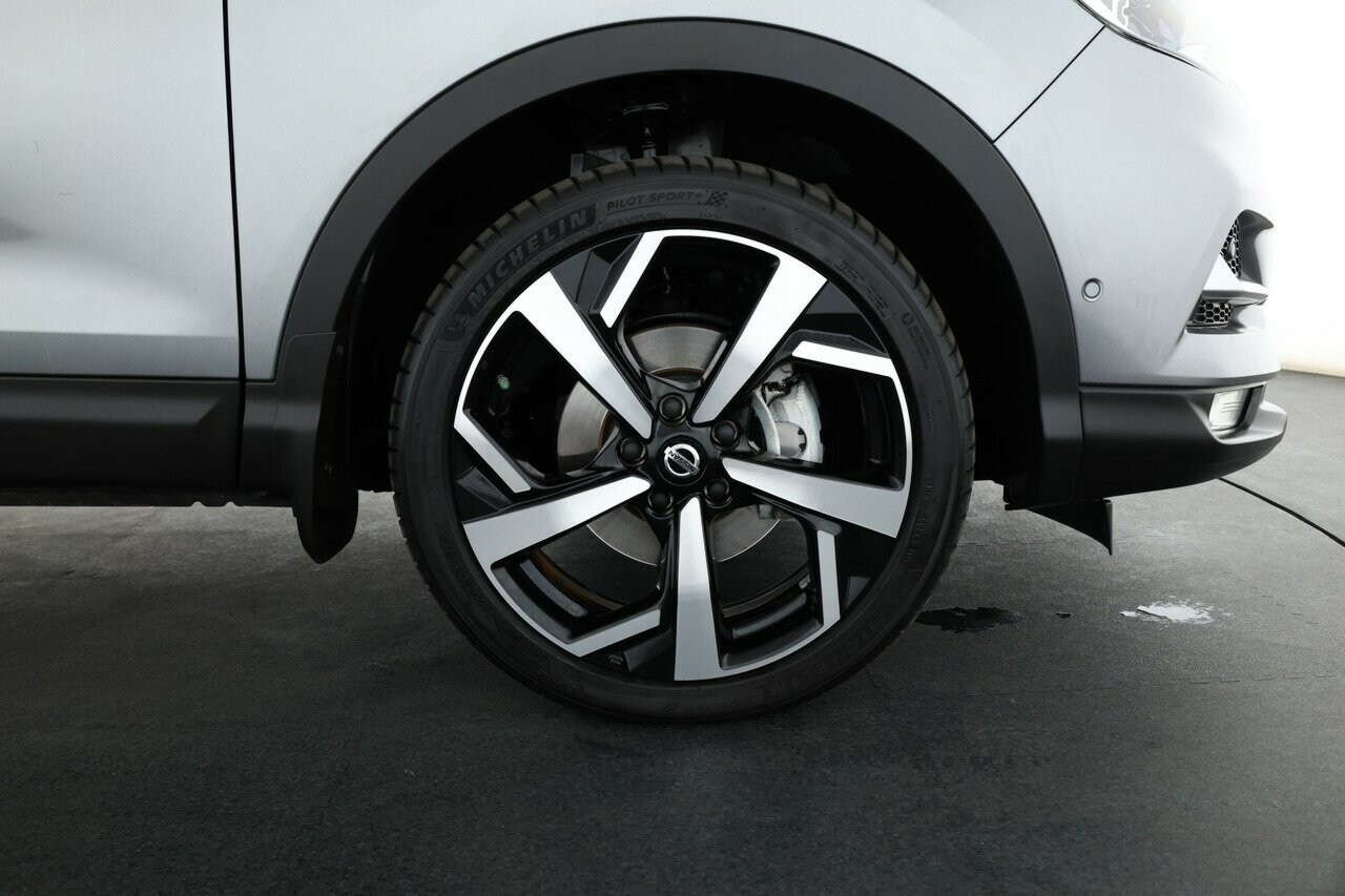 Nissan Qashqai image 4