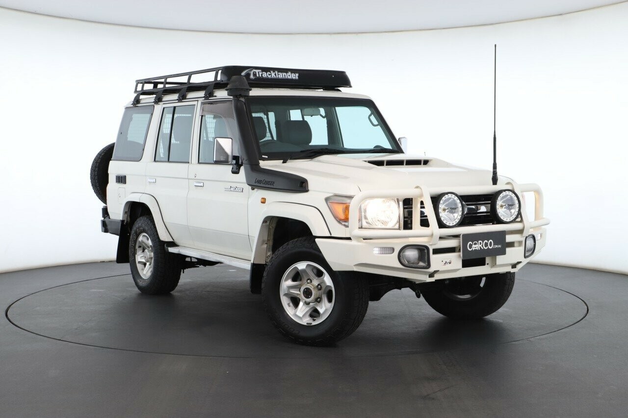 Toyota Landcruiser image 1
