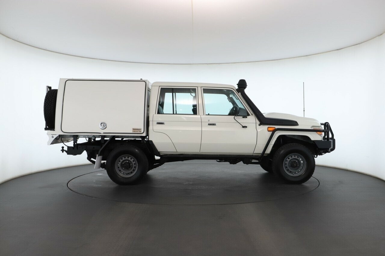 Toyota Landcruiser image 3