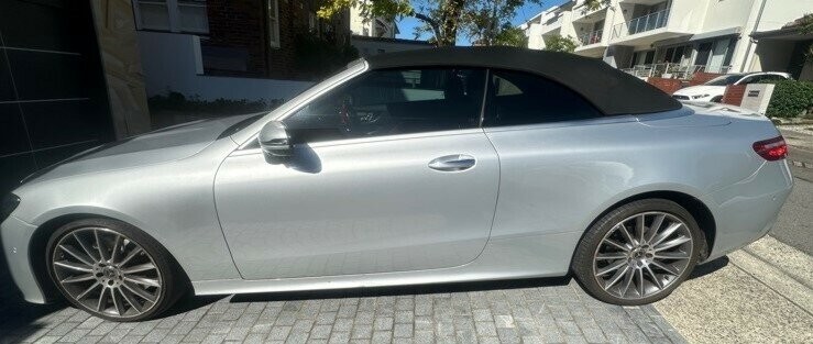 Mercedes Benz E-class image 4