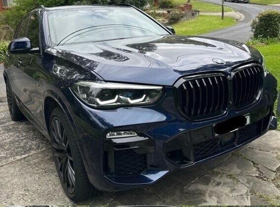 BMW X5 image 2