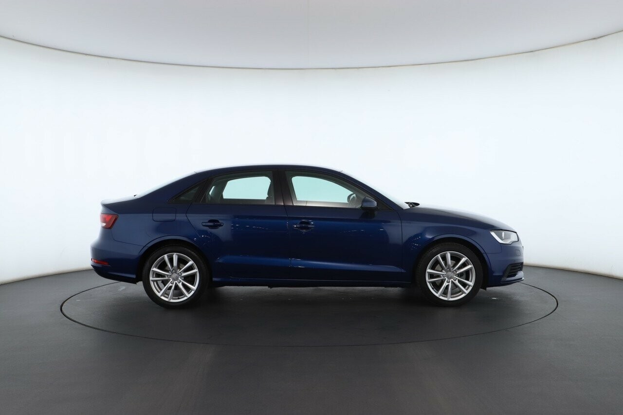 Audi A3 image 2