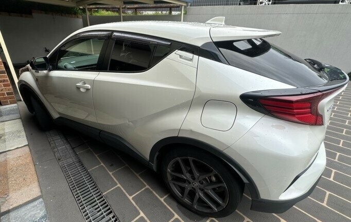 Toyota C-hr image 4