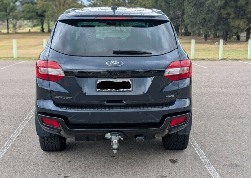 Ford Everest image 3