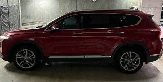 Hyundai Santa Fe image 3
