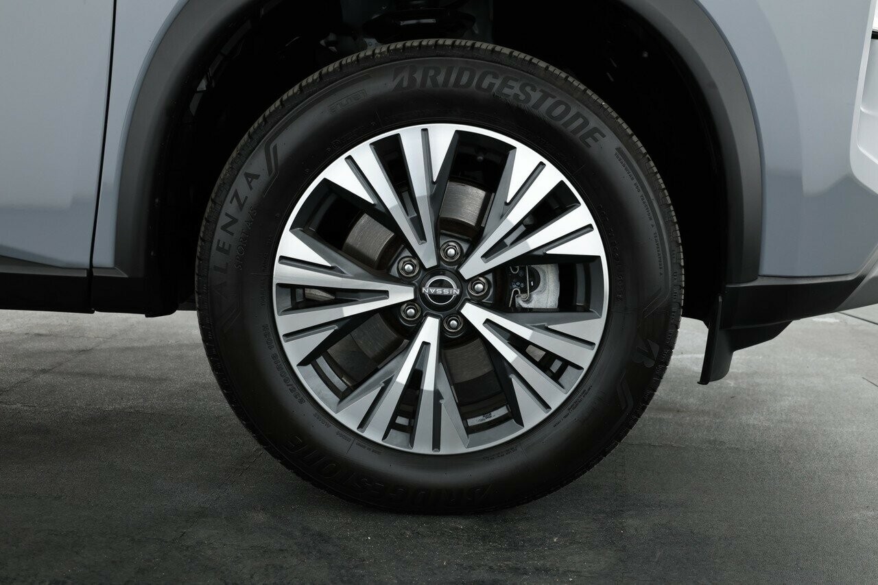 Nissan X-trail image 4
