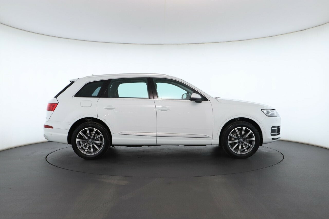 Audi Q7 image 3