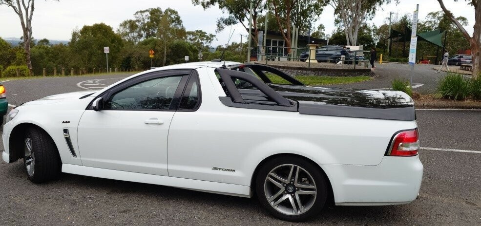 Holden Ute image 2
