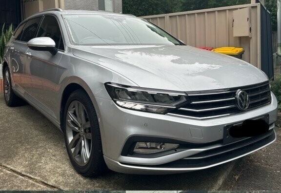 Volkswagen Passat image 2