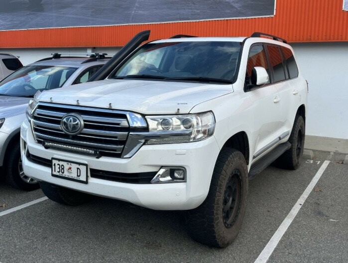 Toyota Landcruiser image 1