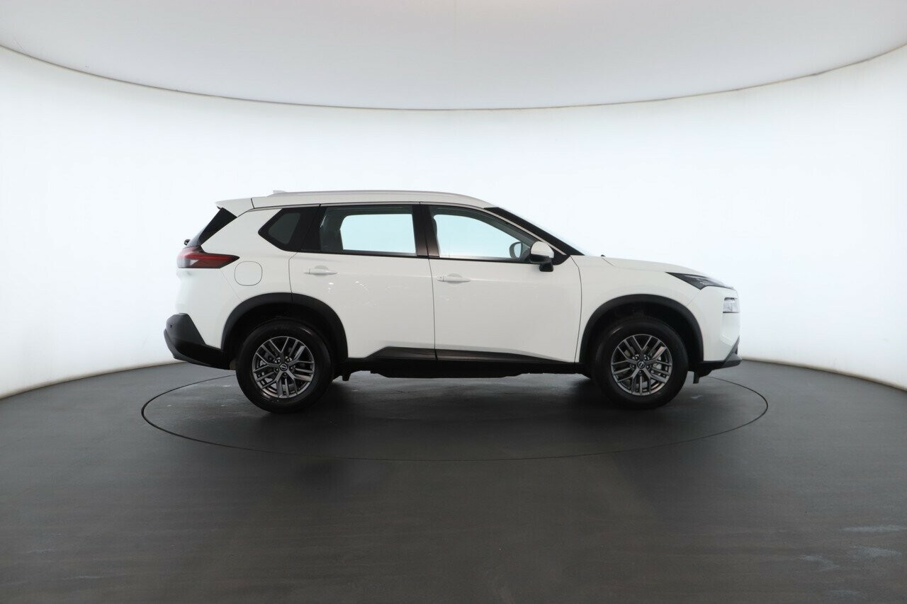 Nissan X-trail image 3