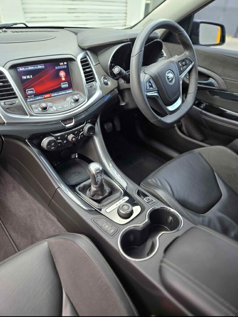 Holden Special Vehicles Maloo image 3