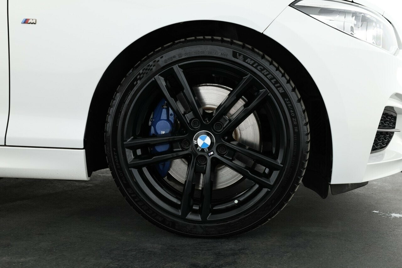 BMW 2 Series image 4