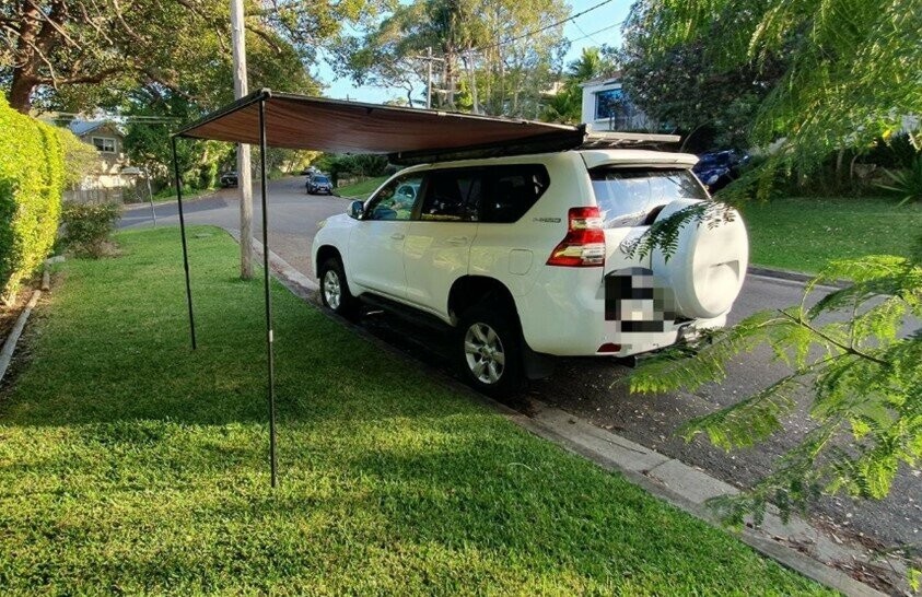 Toyota Landcruiser Prado image 4