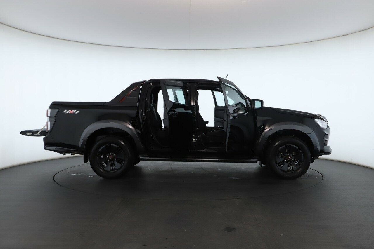 Isuzu D-max image 2