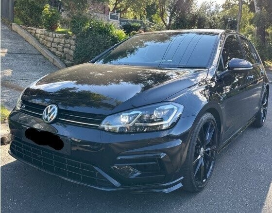 Volkswagen Golf image 3