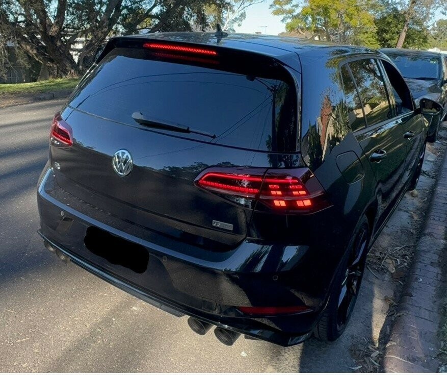 Volkswagen Golf image 4