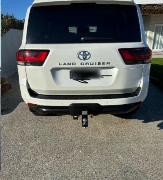 Toyota Landcruiser image 4