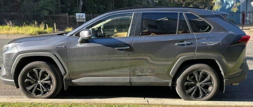 Toyota Rav4 image 4