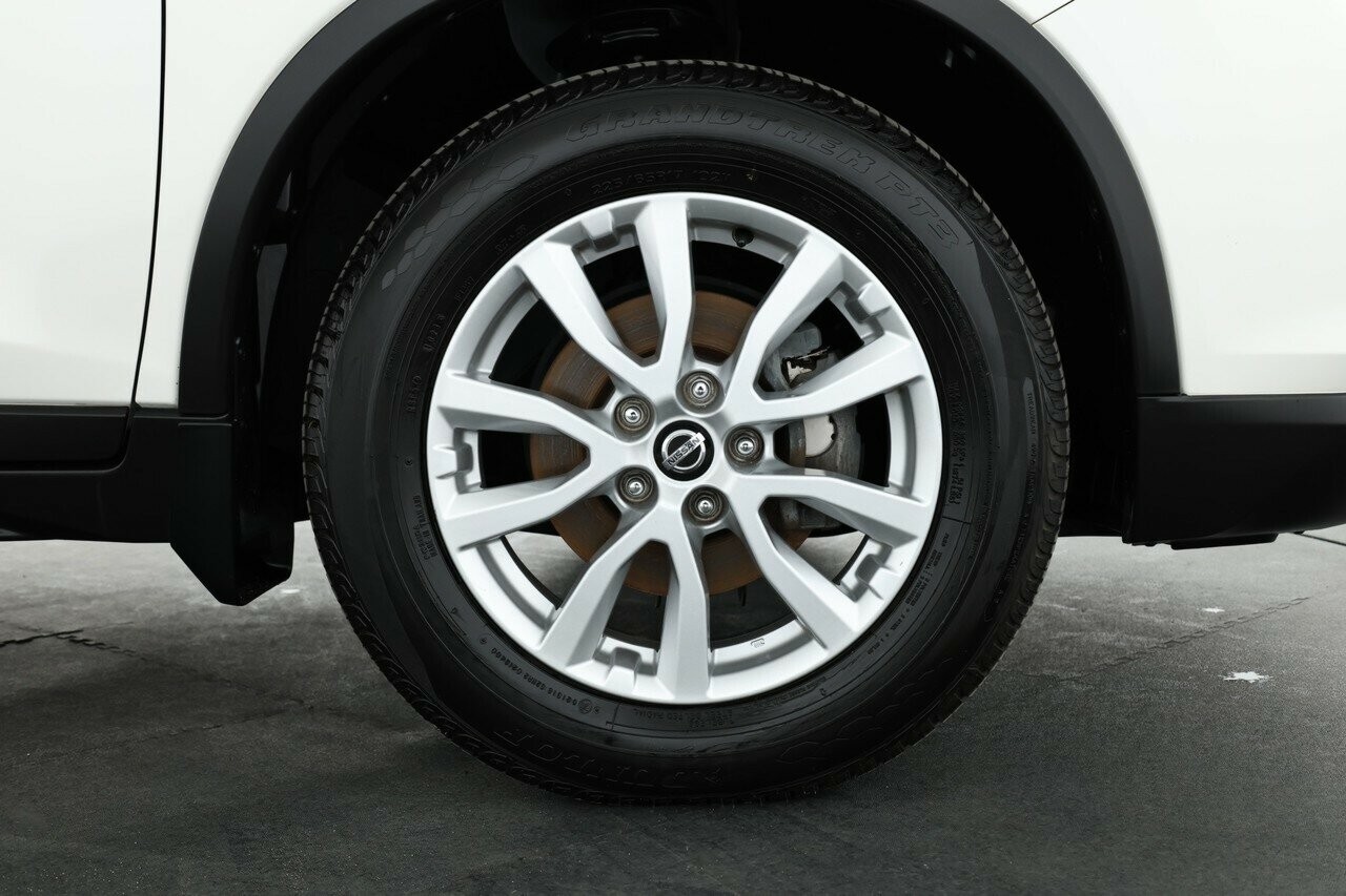 Nissan X-trail image 4