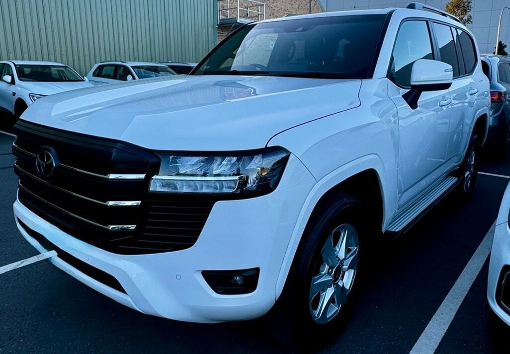 Toyota Landcruiser image 1