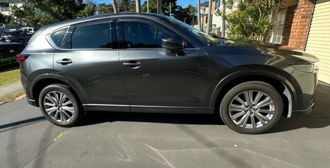 Mazda Cx-5 image 2