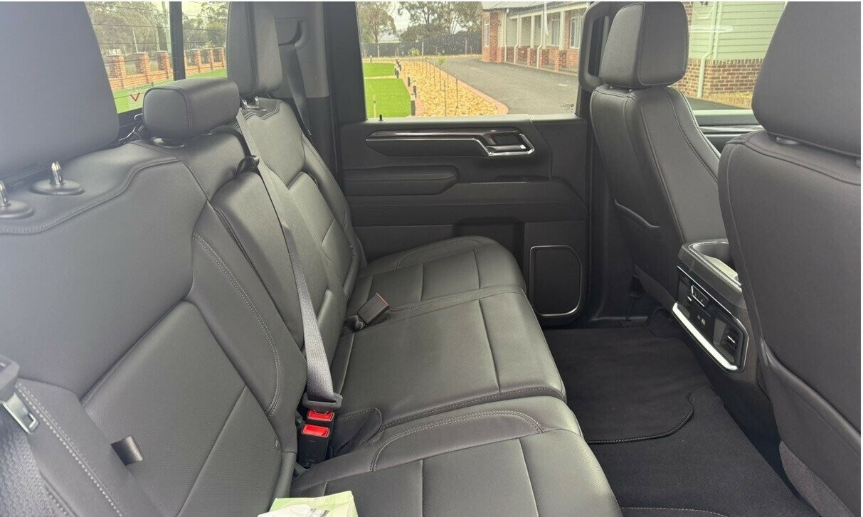 Chevrolet Silverado Hd image 3