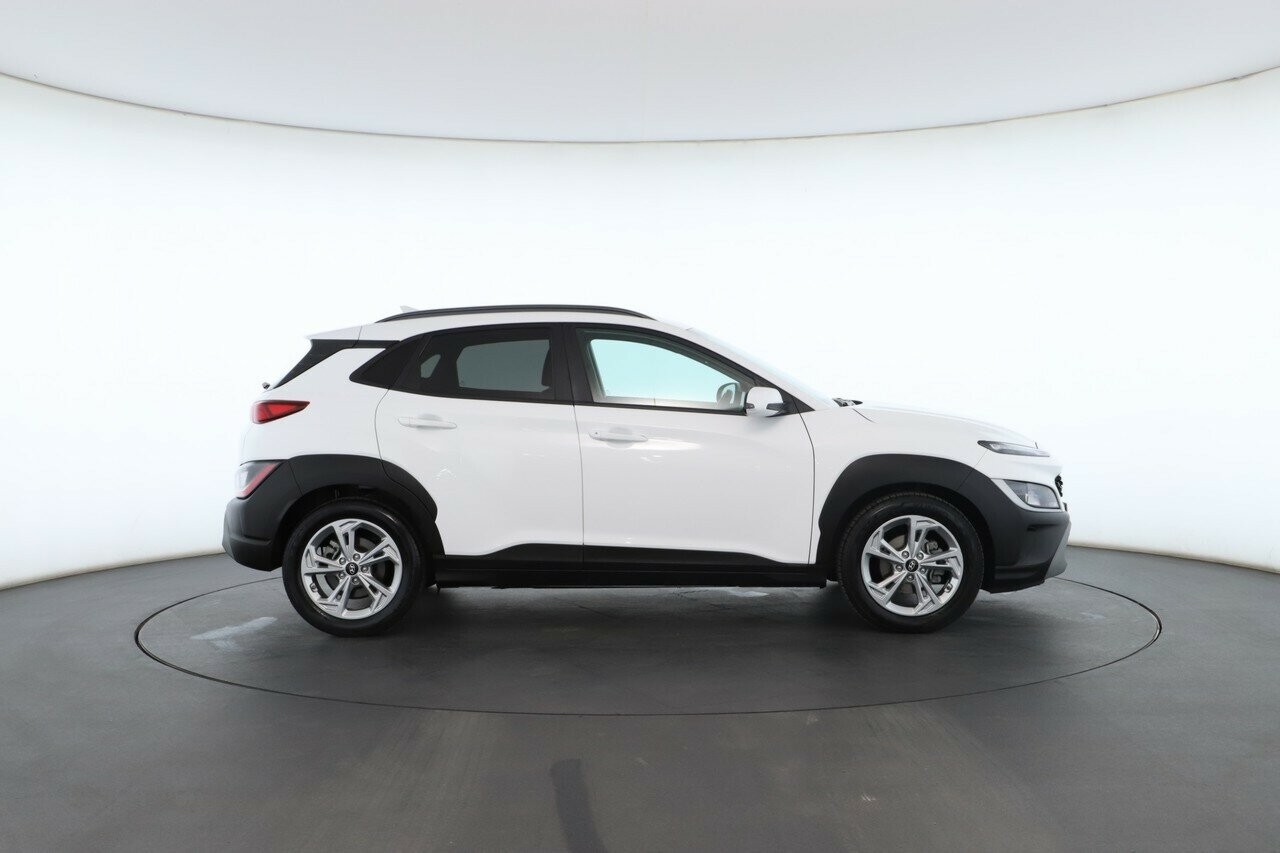 Hyundai Kona image 3