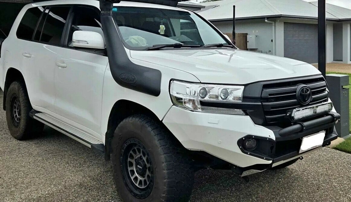 Toyota Landcruiser image 1