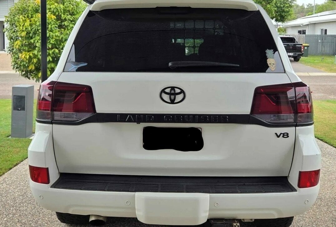 Toyota Landcruiser image 4