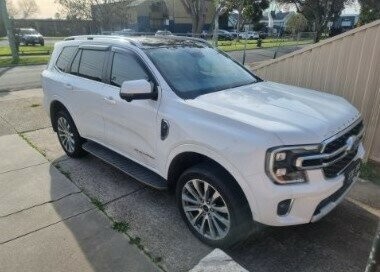 Ford Everest image 1