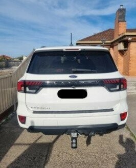 Ford Everest image 4