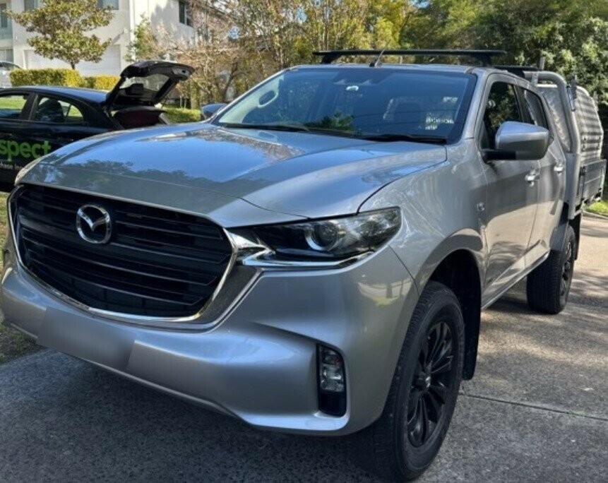 Mazda Bt-50 image 1