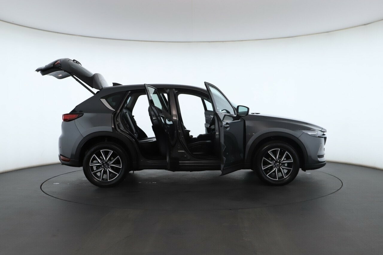 Mazda Cx-5 image 2