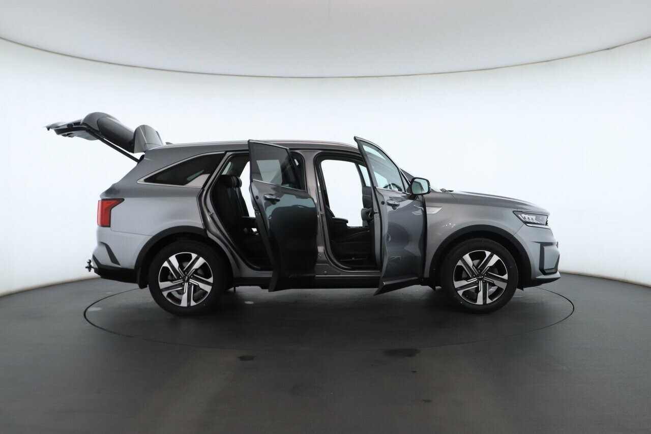 Kia Sorento image 2