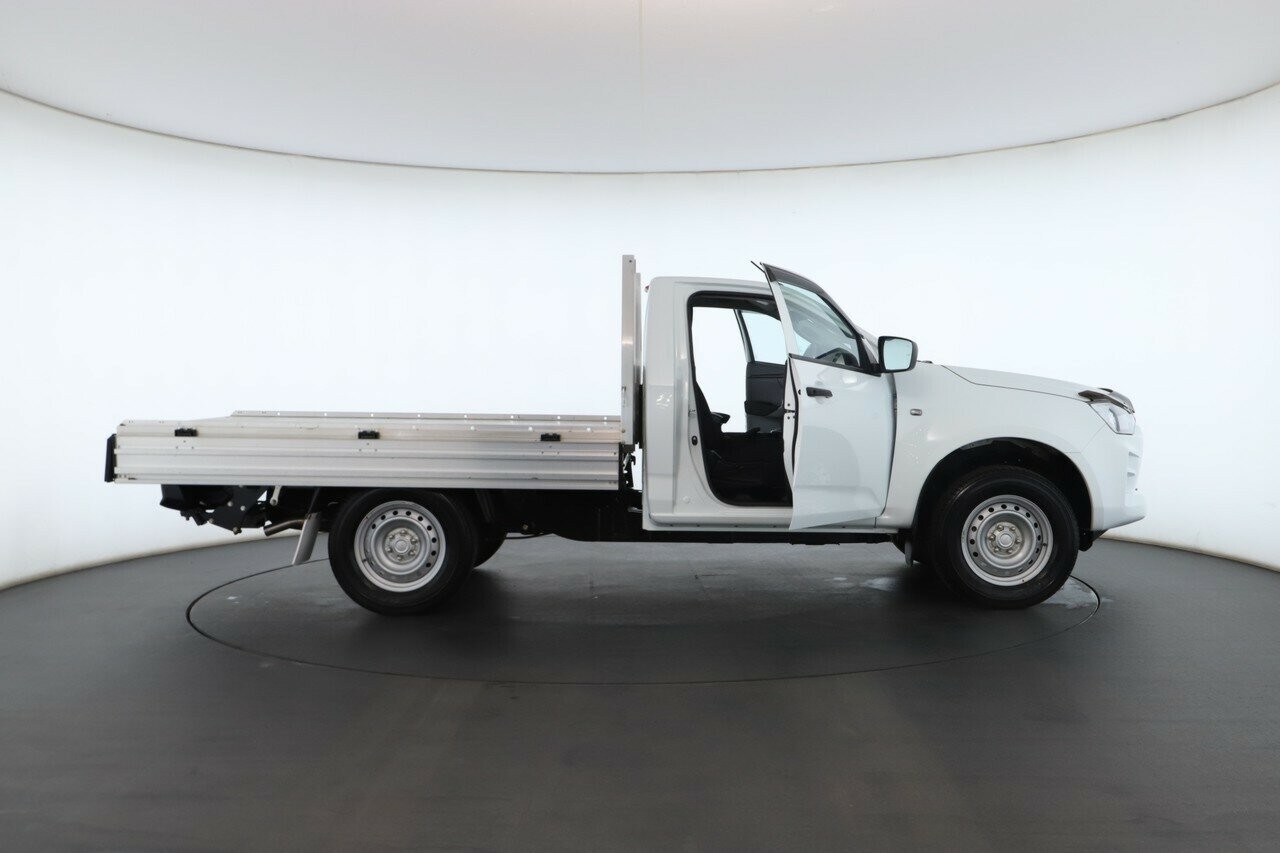 Isuzu D-max image 2