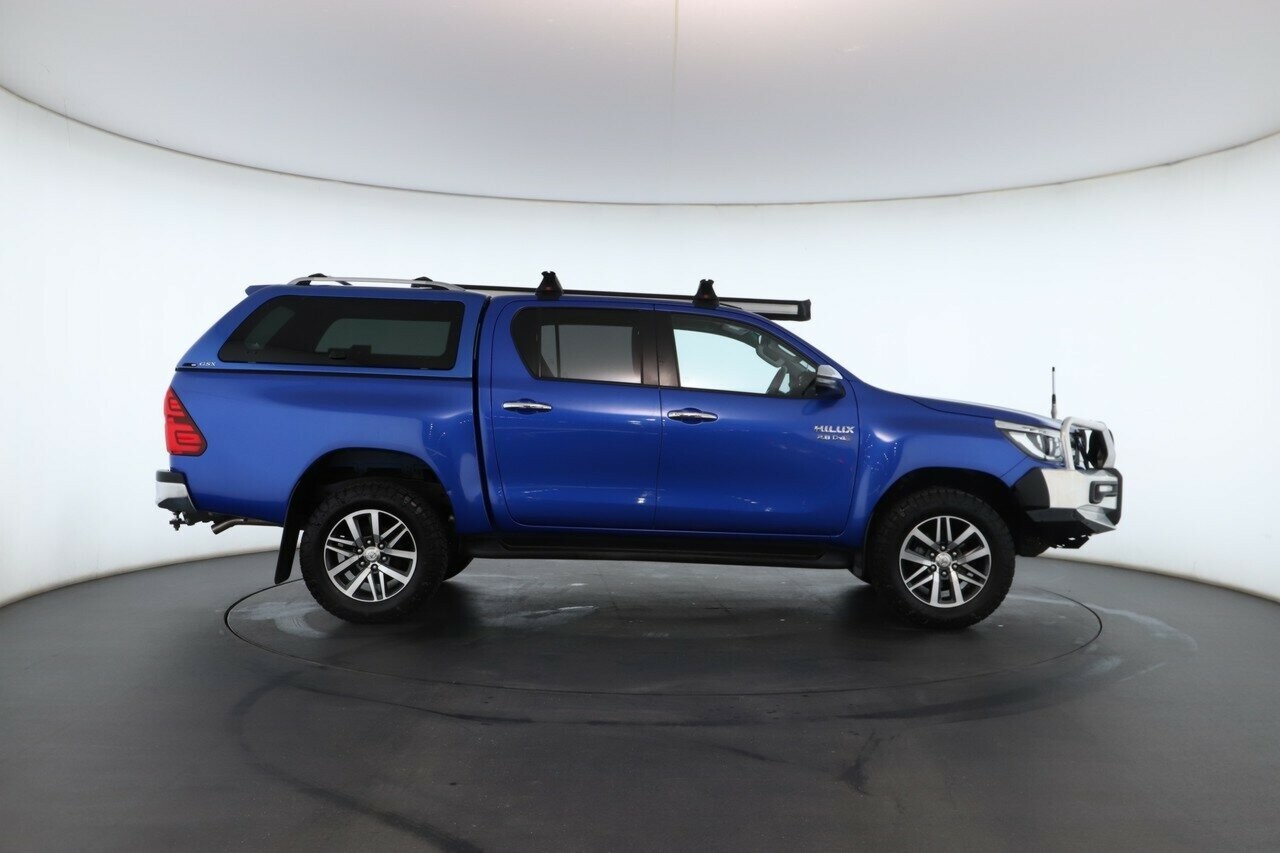 Toyota Hilux image 3