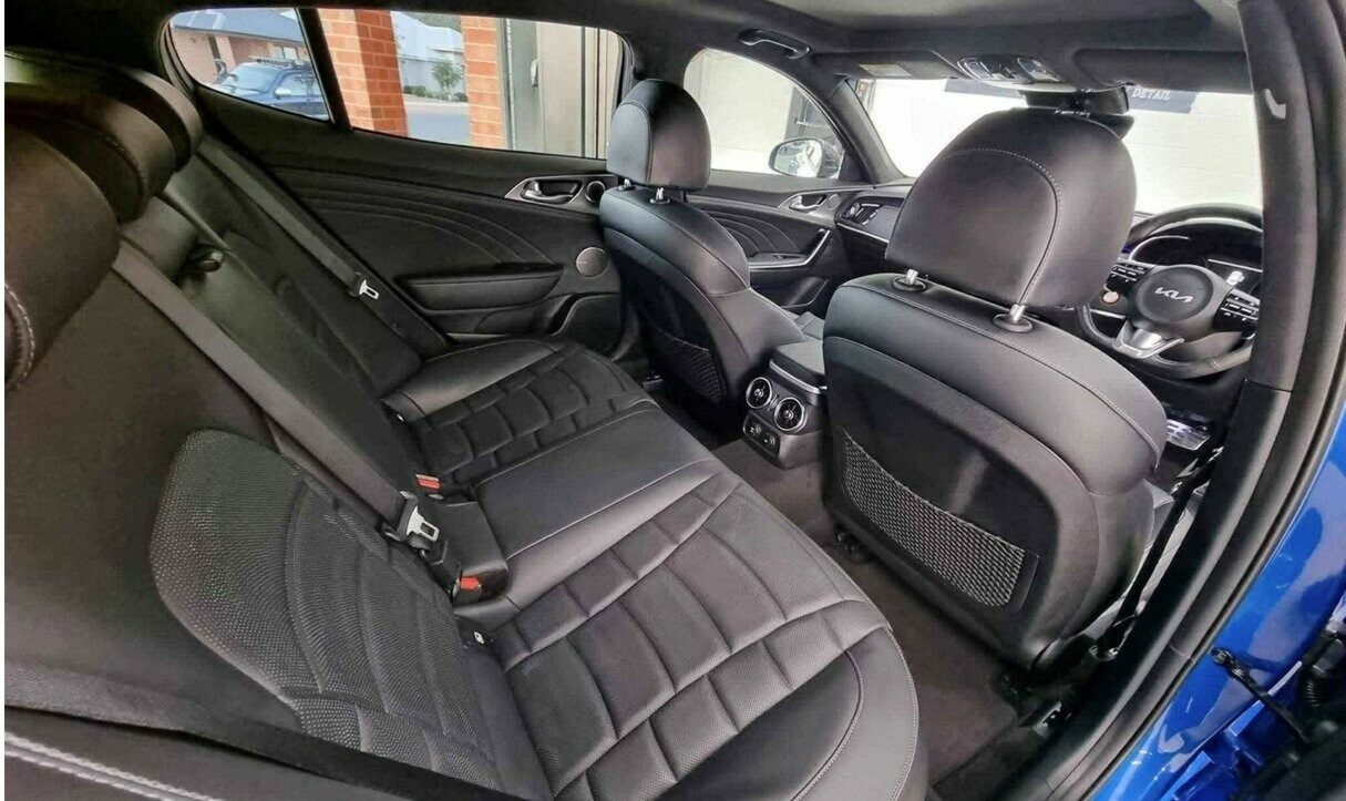 Kia Stinger image 4