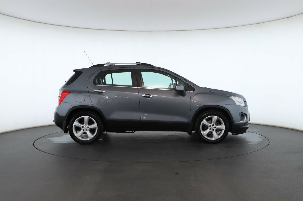 Holden Trax image 3