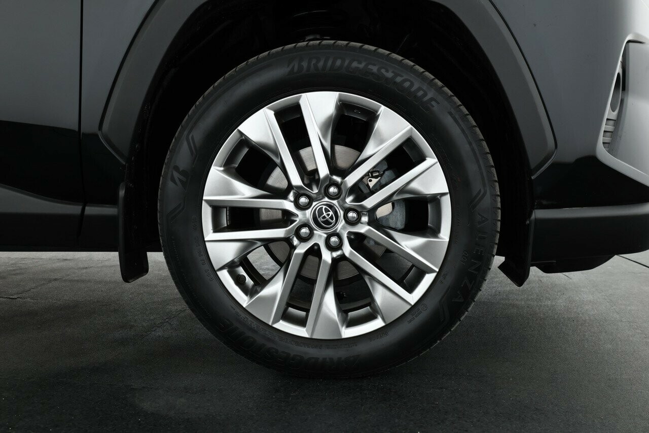 Toyota Rav4 image 4