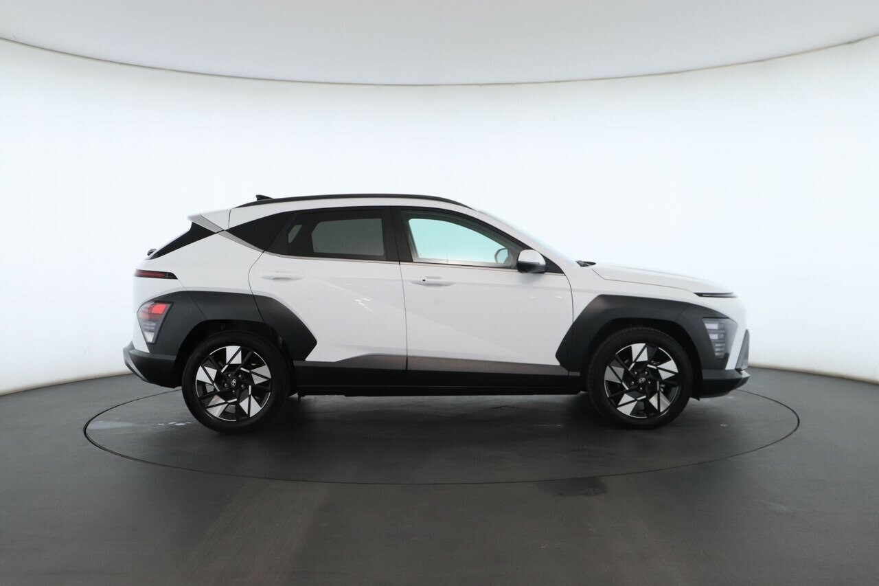 Hyundai Kona image 3