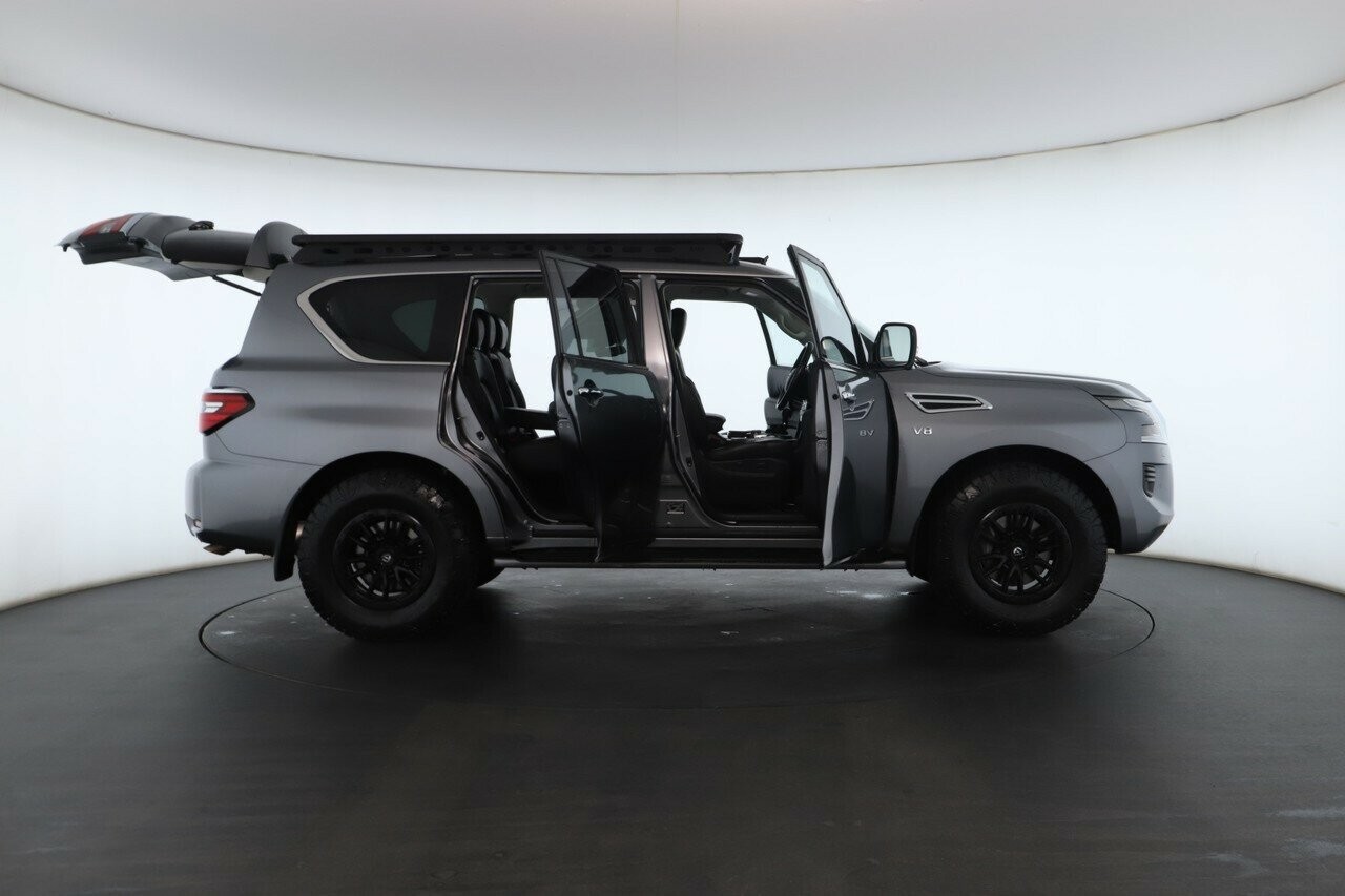 Nissan Patrol image 2