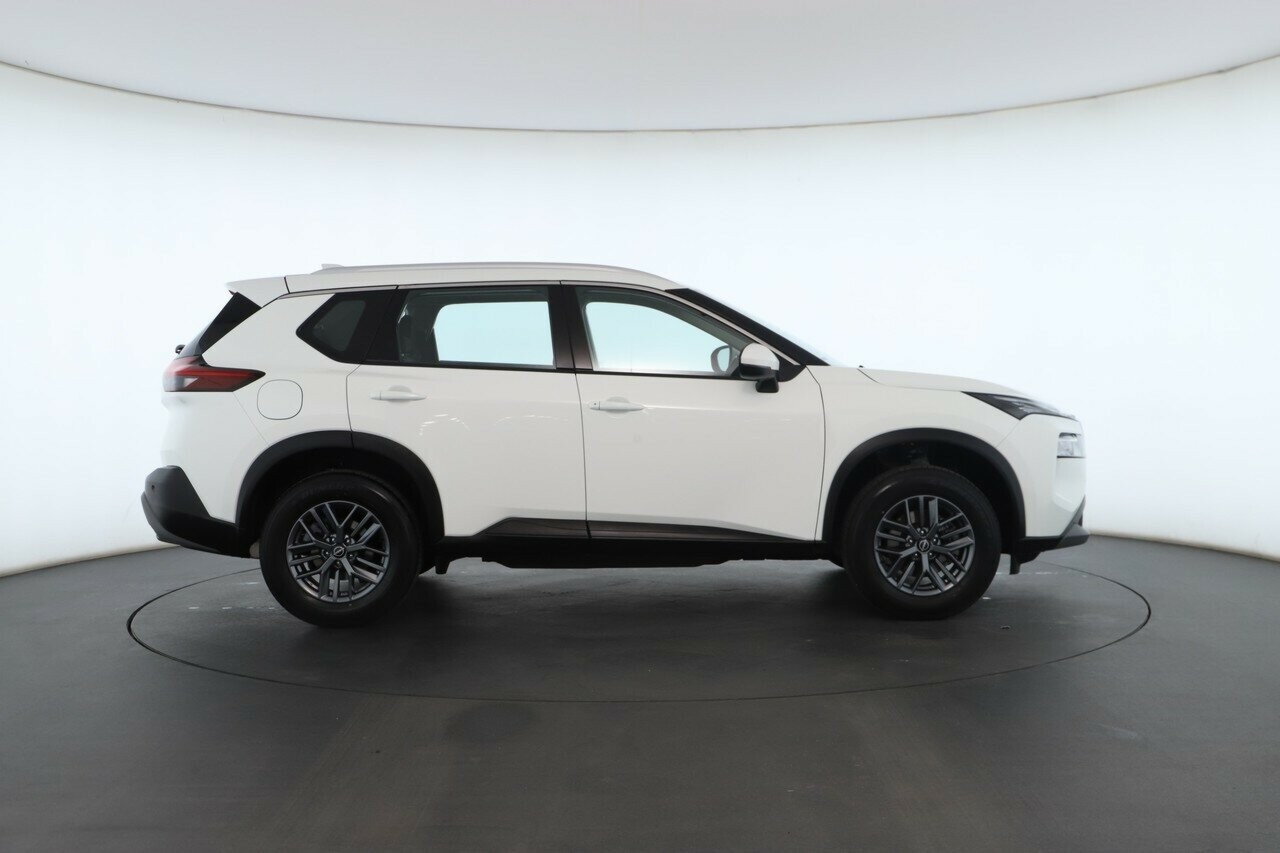 Nissan X-trail image 3